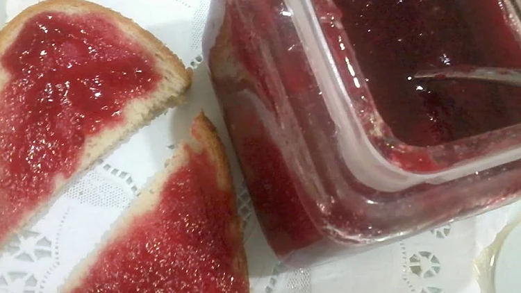 ריבת שזיפים | רשת 13