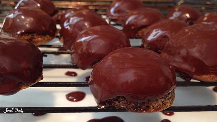 כיפות של פרג ושוקולד | רשת 13