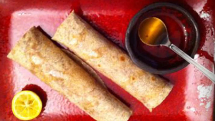 בליני-טורטייה עם מחית עדשים ואגוזים | רשת 13