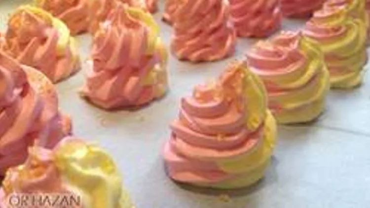 נשיקות בשני צבעים | רשת 13