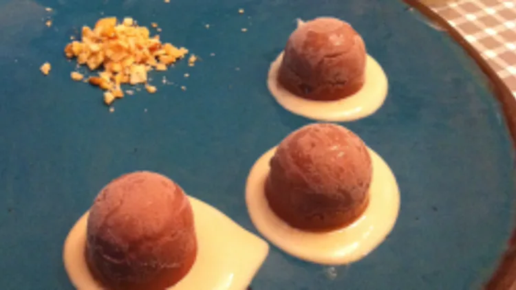 מוס בננה ושוקולד ברוטב טופי | רשת 13