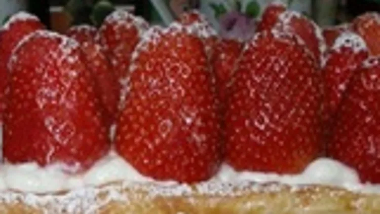 עוגת ויטרינה פריזאית | רשת 13