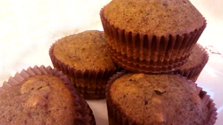 מאפינס תמרים ואגוזים | רשת 13