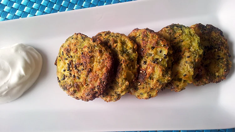 לביבות ברוקולי אפויות | רשת 13