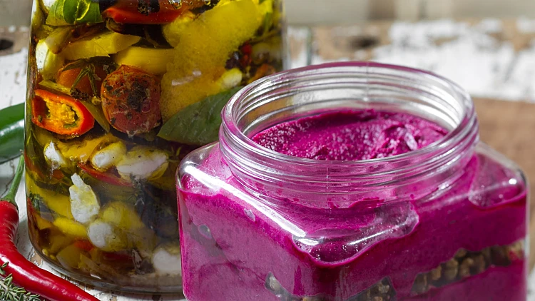 ירקות בייבי מוצרלה בשמן זית | רשת 13