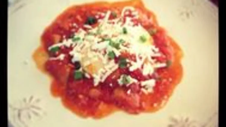 שקשוקה עם גבינה בולגרית | רשת 13