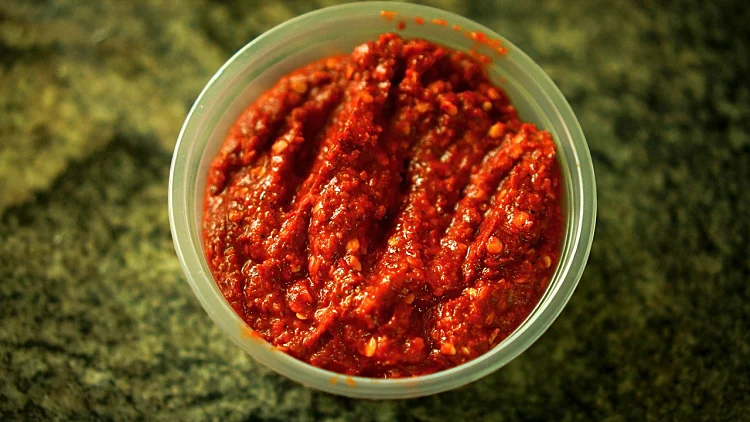 הסחוג של אמא: ירוק ואדום | רשת 13