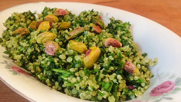 סלט טבולה עם קינואה | רשת 13