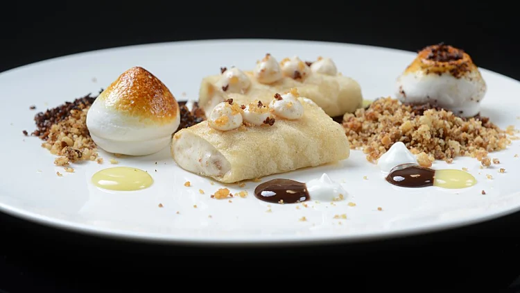 יגנוב את ההצגה: בלינצ'ס ממולא מרשמלו של לירון אבולניק