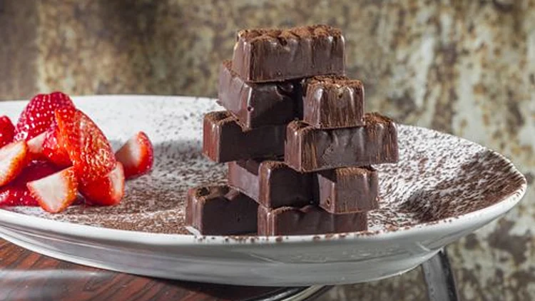 פרליני שוקולד אגוזים