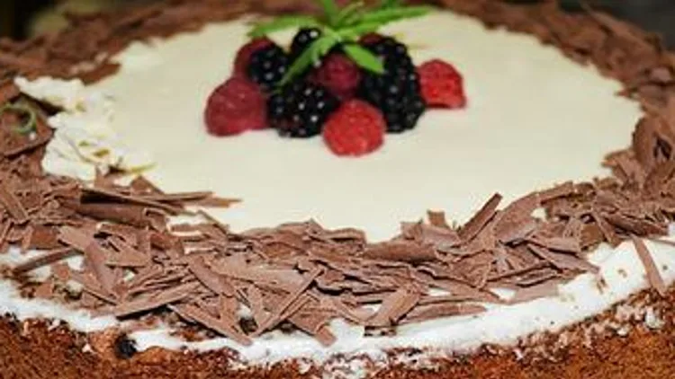 עוגה חגיגית לראש השנה | רשת 13