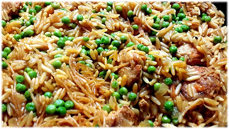 קציצות חזה עוף עם פתיתים ונודלס | רשת 13