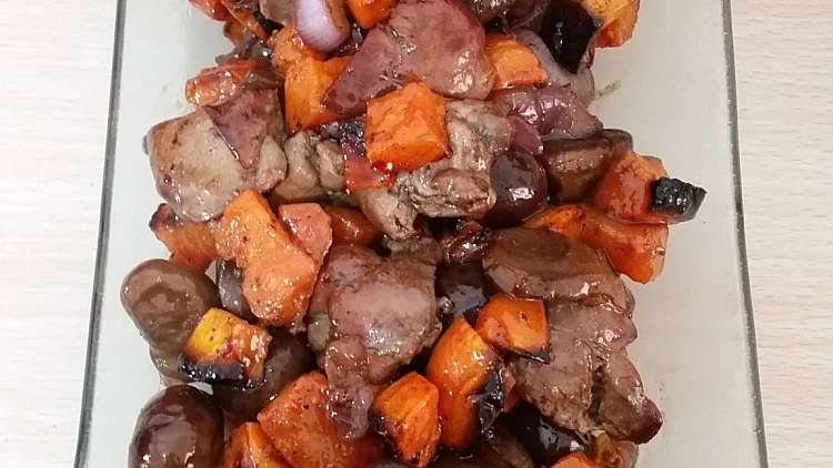 כבדי עוף עם בטטות, ערמונים וסילאן | רשת 13