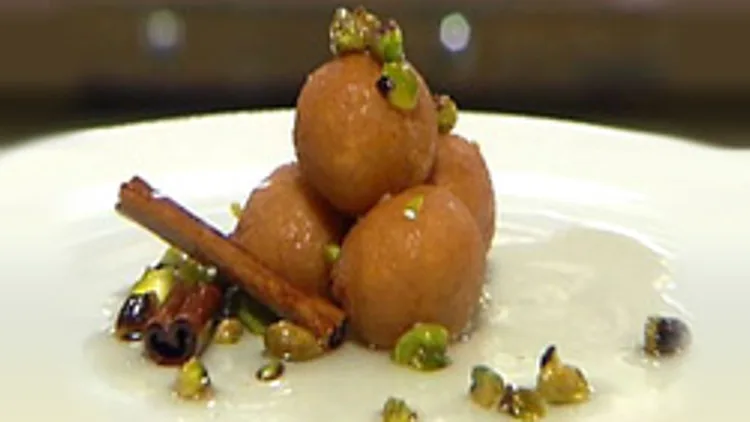 גולאב ג'מון