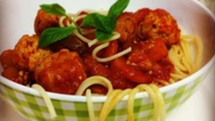 כדורי חזה עוף וירקות פיקנטי | רשת 13