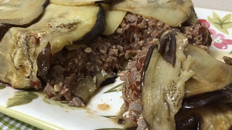 מאפה חצילים ואורז אדום | רשת 13