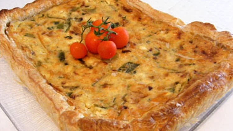 קיש קוטג`, פלפלים קלויים ונענע