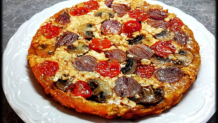 טארט טאטן עגבנית, בצל ופטריות | רשת 13