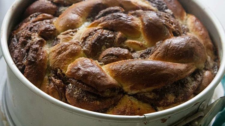 בבקה שמרים שוקולד | רשת 13