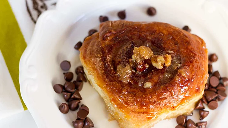 מאפה בריוש ב"דבק" של סוכר | רשת 13