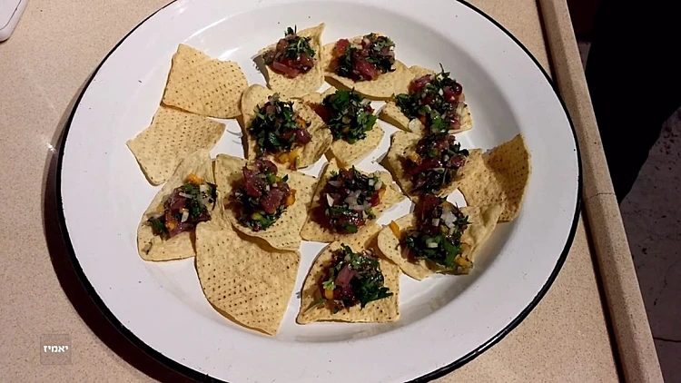 טרטר טונה אדומה