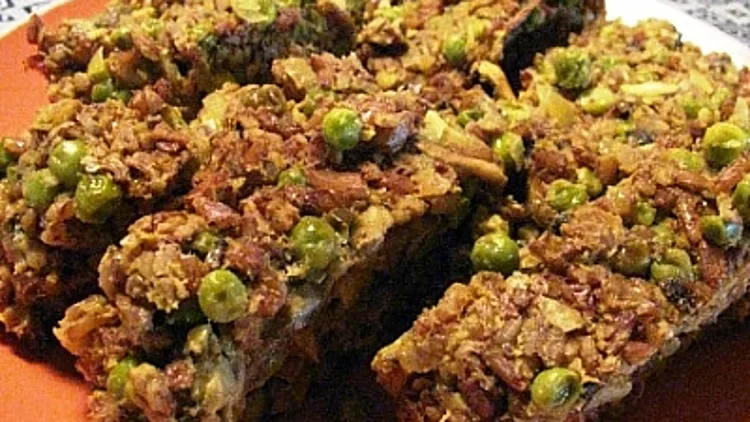 כיכר בורגול, ירקות ואגוזים, עם רוטב גזר מתקתק | רשת 13