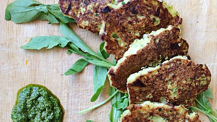 לביבות זוקיני וכרישה | רשת 13