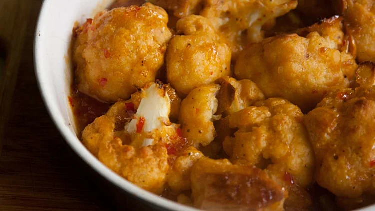 כרובית אפויה ברוטב צ'ילי מתוק | רשת 13