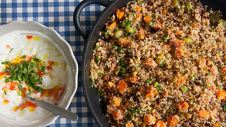 נבטוג'דרה: נבטוטים עם קוסקוס מלא | רשת 13