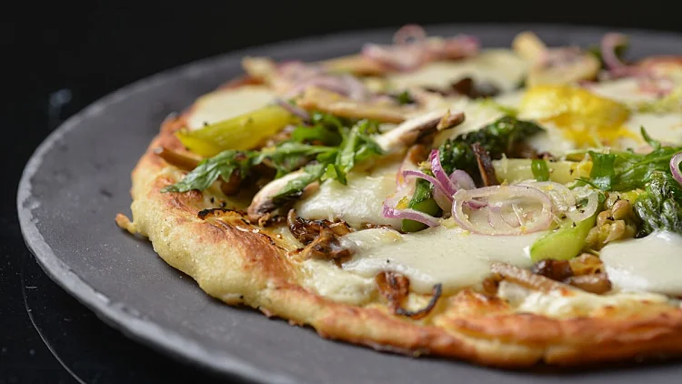 פיצה פונגי / סבינה ולדמן