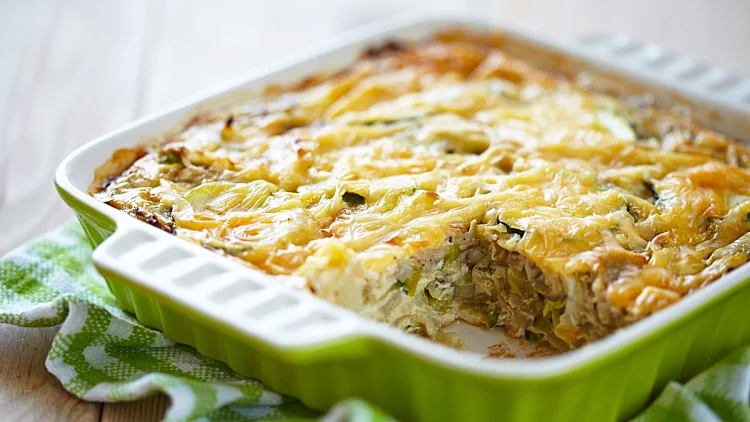 פשטידת קישואים וגבינות | רשת 13