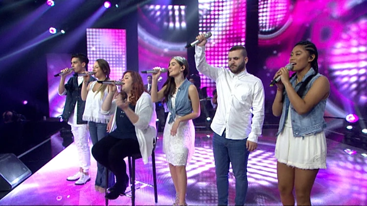 כל המתמודדים בביצוע משותף לשיר "Best day of my life"