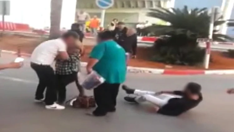 התקרית מחוץ למבנה ביה"ח