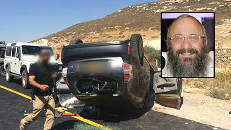 הרב מרק על רקע זירת הרצח