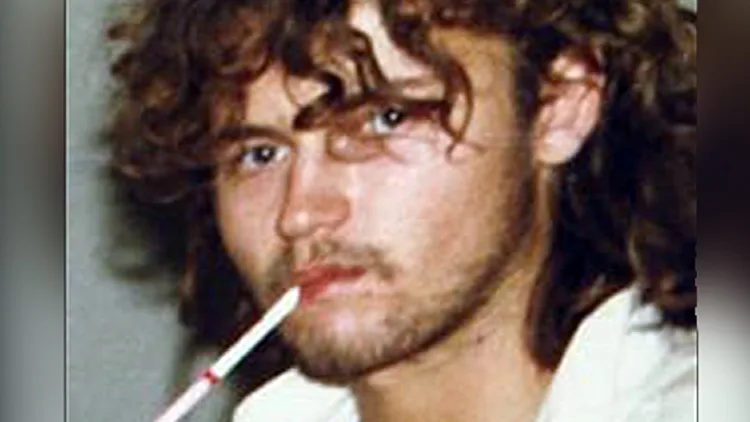 וילדרס בצעירותו בבקעה. רעמת תלתלים זהובה