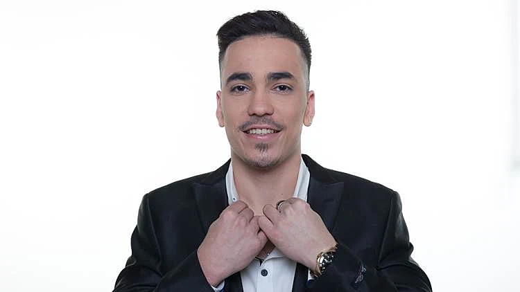 סינגל חדש לעדן כהן – "רוצה בבית" | רשת 13