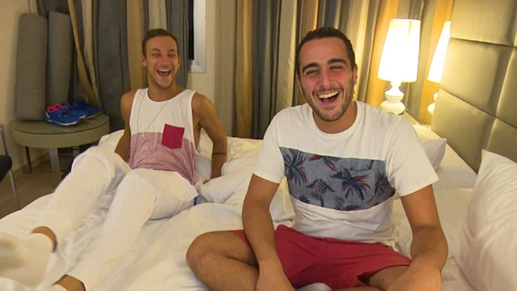 לא רוצים לארוז, רק לשיר!