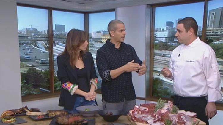 עונה1, פרק 52: דילים מטורפים לחו"ל