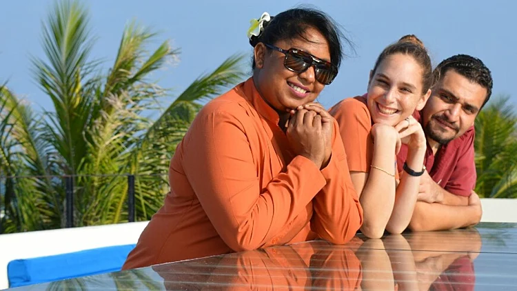 חלום: הישראלית הראשונה שתסיים תואר במלדיבים