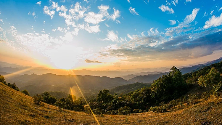 לחצו וצפו: העולם כולו ב-360 מעלות | רשת 13