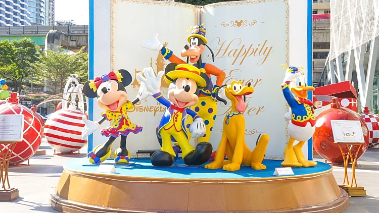 פריז עם הילדים: אטרקציות שוות