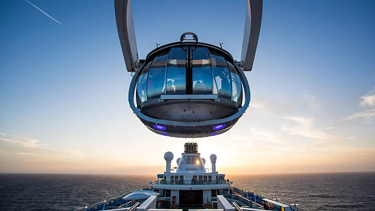 לעוף על המים: האטרקציה ששברה את שיא גינס