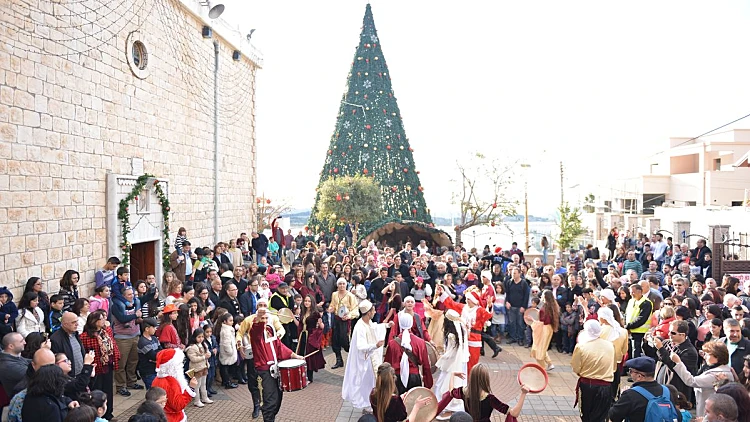 בגדי מעצבים בזול וחגיגות כריסמס: כל אירועי סוף השבוע