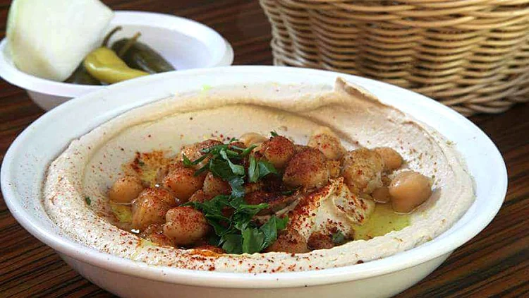 איך "חומוס אסף" עקף את כל המתחרות הידועות בארץ?