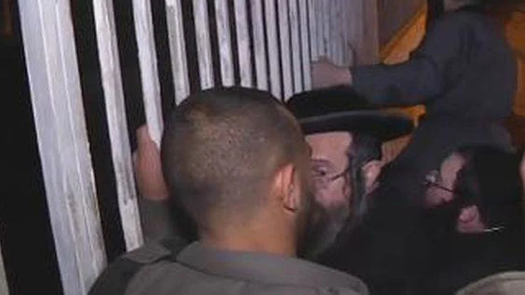 תיעוד: נחשפה רשת של עברייני מין חרדים | חדשות 13