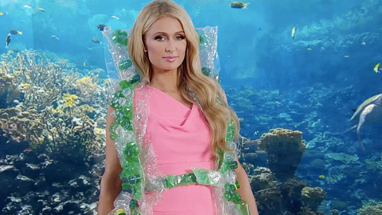 פריס הילטון מפרסמת חברה ישראלית | רשת 13