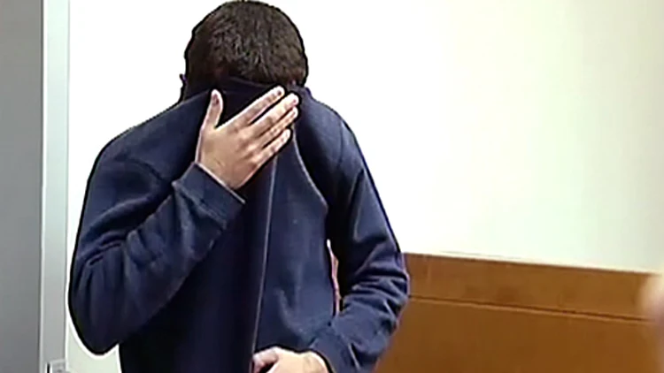 אביו של הההאקר: "לא פעל משנאה" | חדשות 13