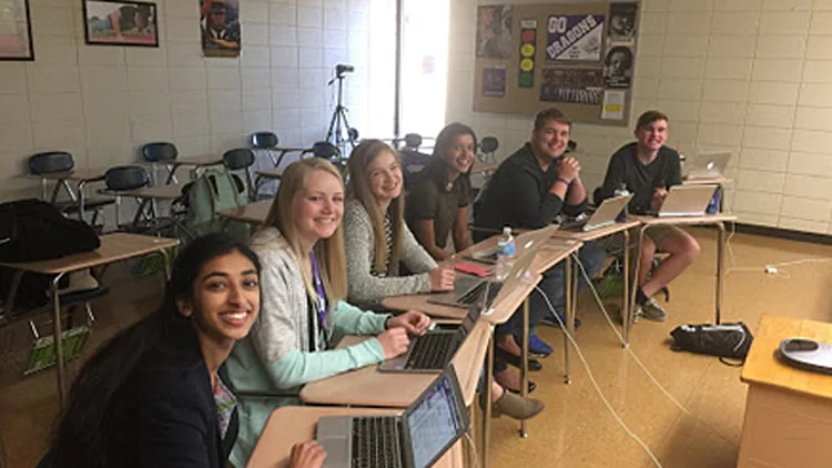 עיתון ביה"ס הוביל להתפטרות המנהלת | חדשות 13