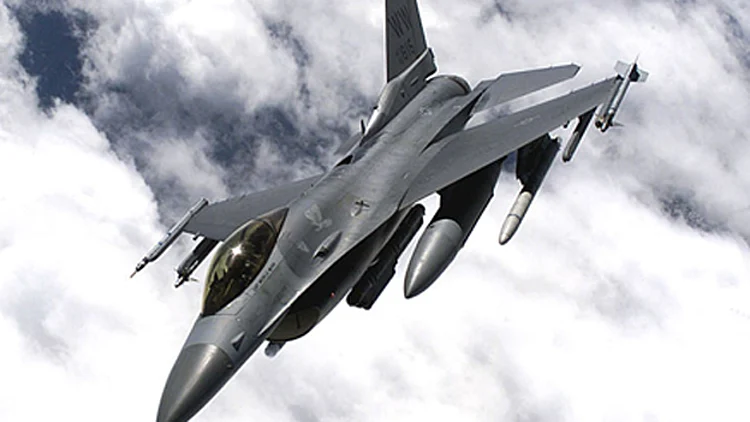 ניסוי בארה"ב: "פצצת אטום" מ-f16‏ | חדשות 13