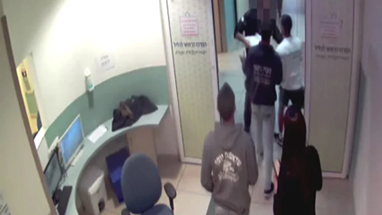 תקיפת מאבטח במרכז רפואי גליל